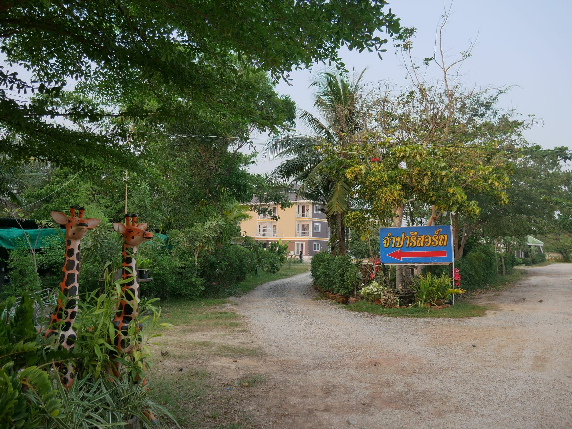 Jumpa Resort Hotel Фитсанулок Екстериор снимка