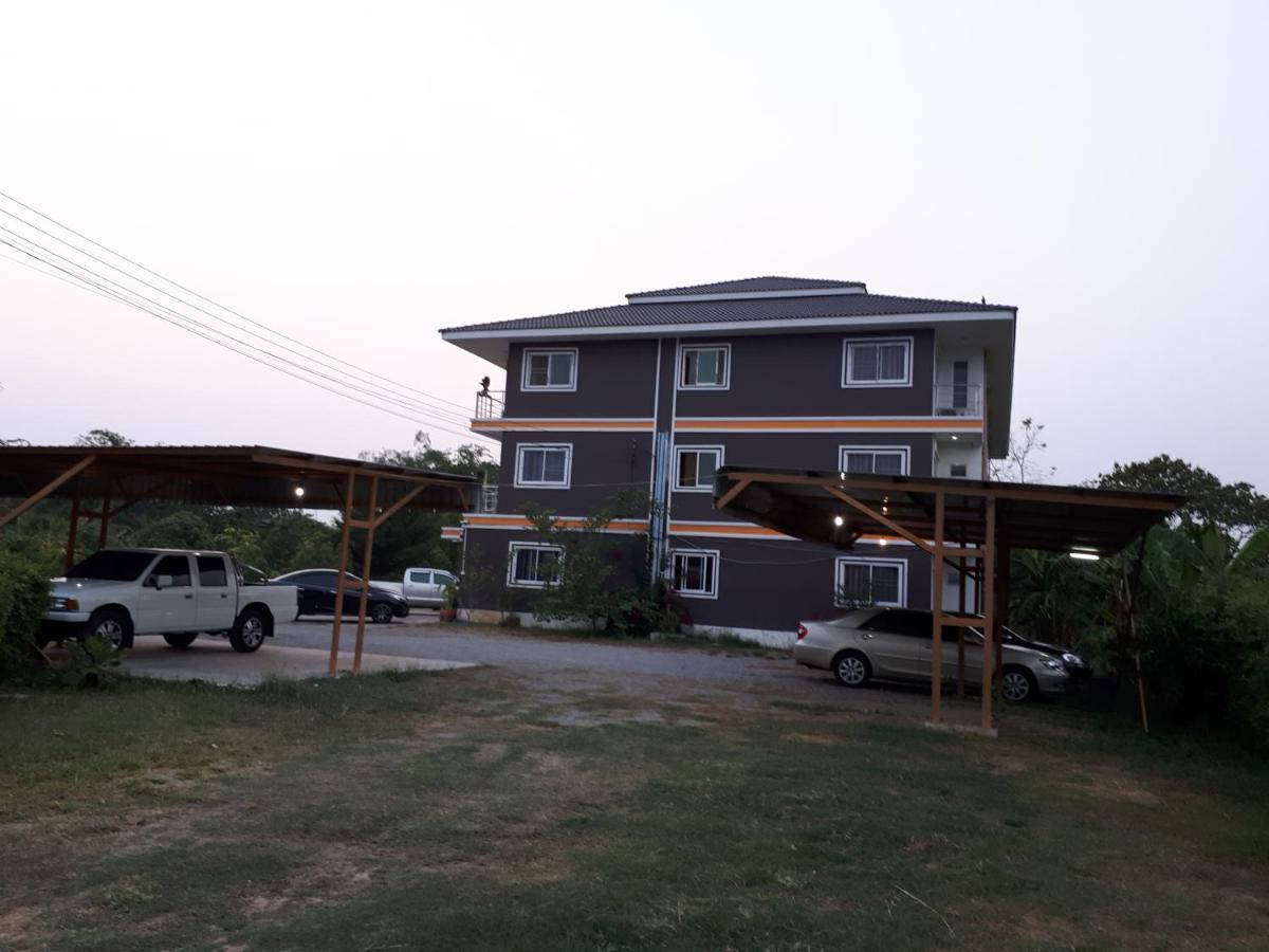 Jumpa Resort Hotel Фитсанулок Екстериор снимка